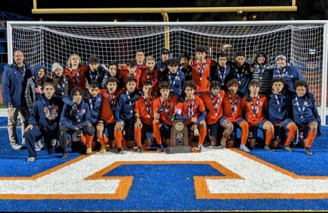 The team strikes in for one last pose for such an outstanding season
